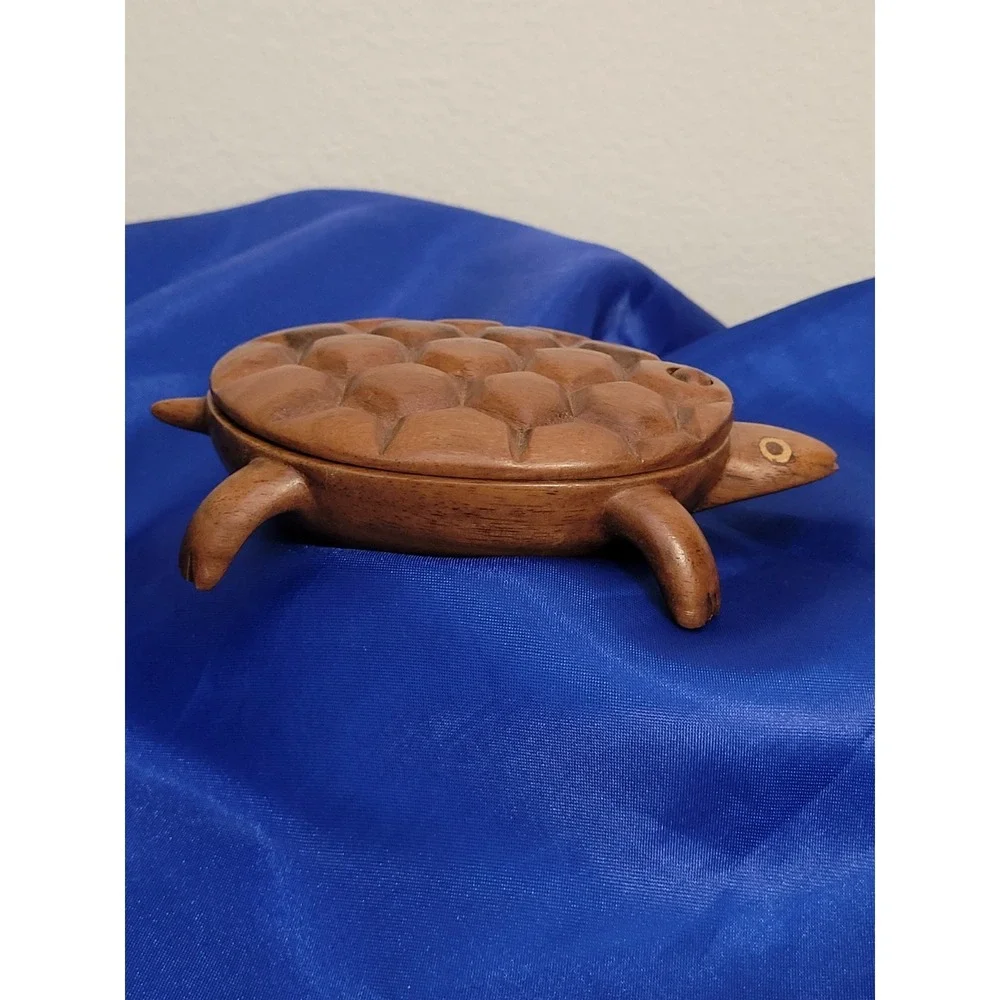 Wood Turtle Shaped Trinket Box Handcrafted Fair Trade  Egypt Dalbergia Sisso